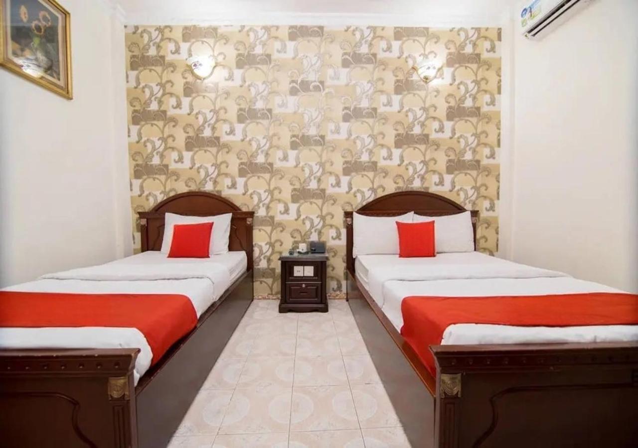 Tan Hoang Long Hotel Хошимин Экстерьер фото
